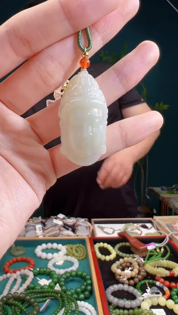 颈饰未镶嵌和田玉多样性发货 拍一单发一个