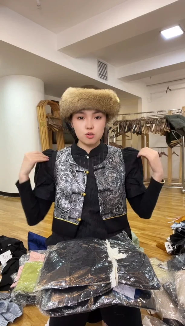 3XL码   130斤   马甲