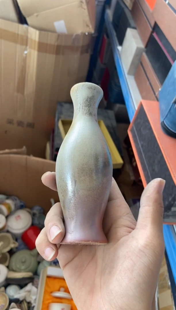 无运费险有瑕疵的摄影的产品有使用过的痕迹有点脏介意勿拍