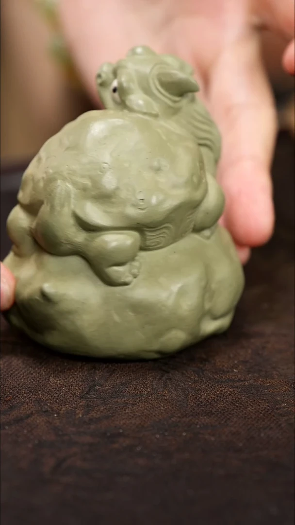 紫砂茶宠紫砂 回头龟