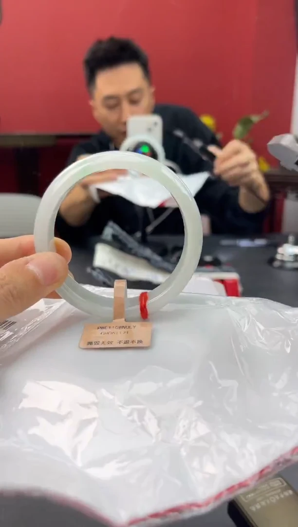 未镶嵌手镯翡翠5    62