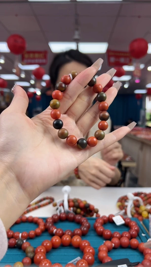 【闪购商品】南红玛瑙手串未镶嵌3.4-（多样式）