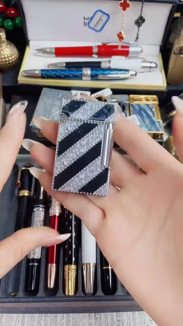 瓷片f'f'f'g'h'h77788899