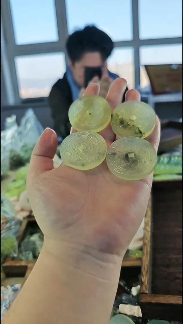 【闪购商品】蛇纹石玉颈饰未镶嵌吊坠73
