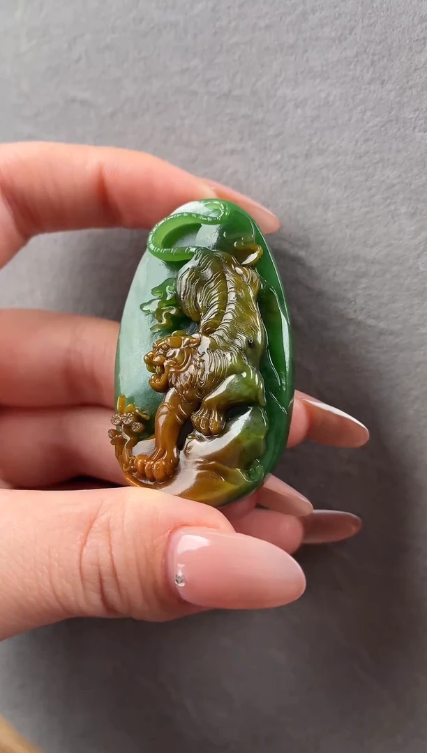 未镶嵌和田玉挂件30