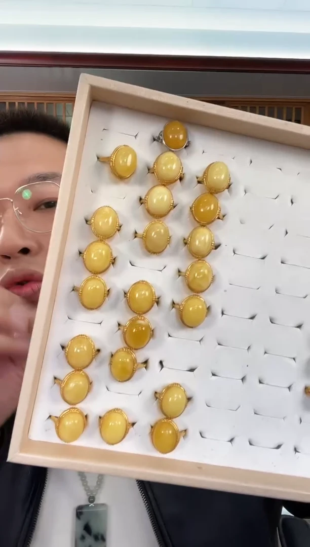 【闪购商品】蜜蜡裸石银S925镶嵌蜜蜡蛋面戒指 多样性发一