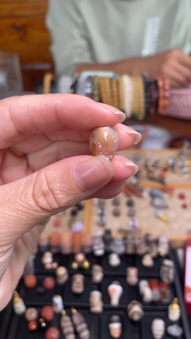 【闪购商品】玛瑙/玉髓颈饰未镶嵌玛瑙饰品骷髅头111