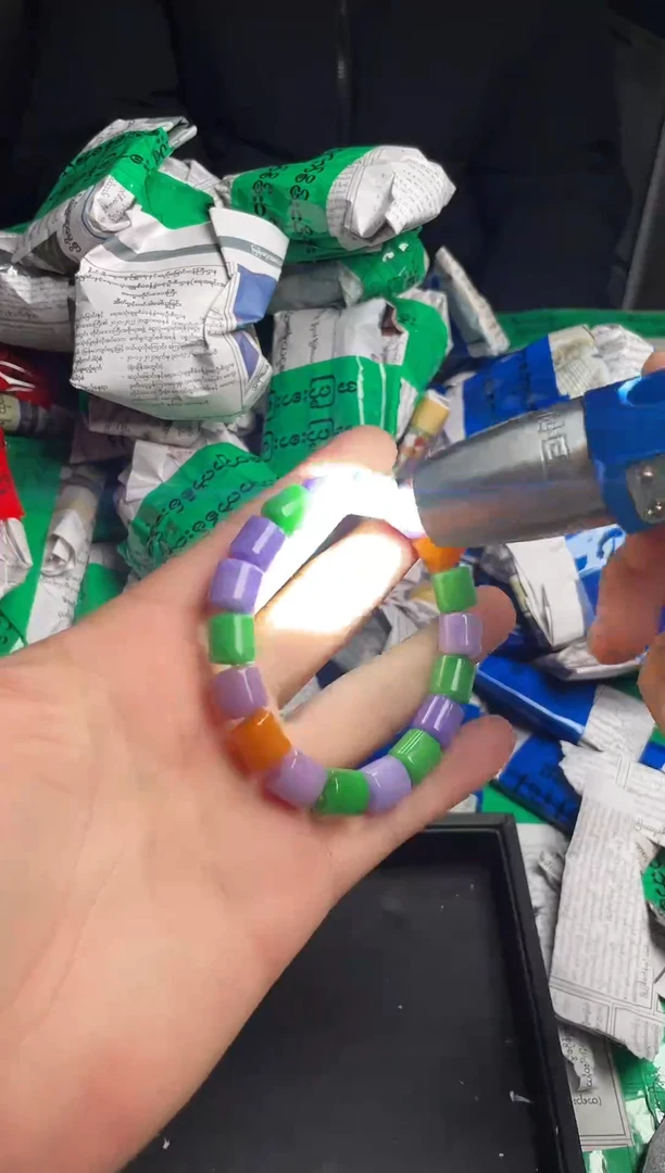 强子收货时尚手串V-23