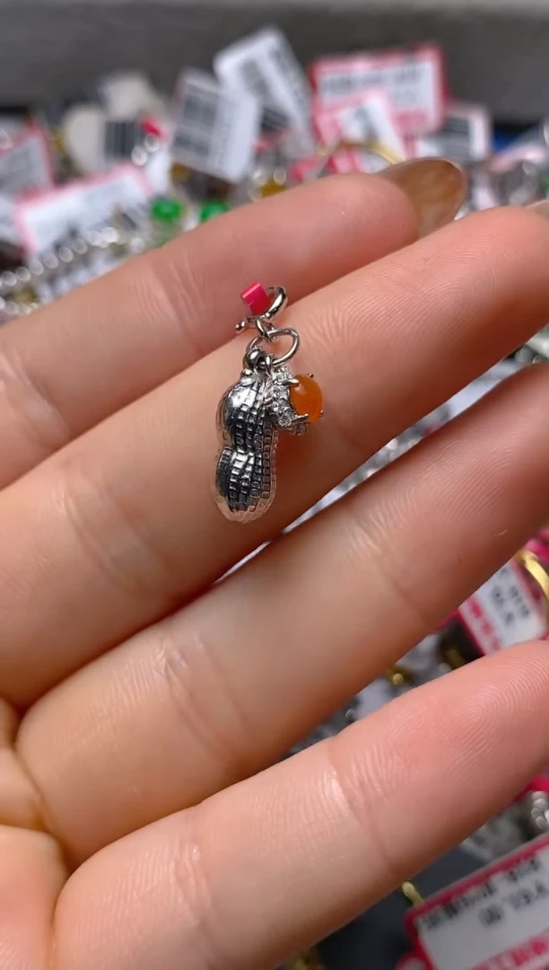 银S925镶嵌戒指翡翠百内无证书