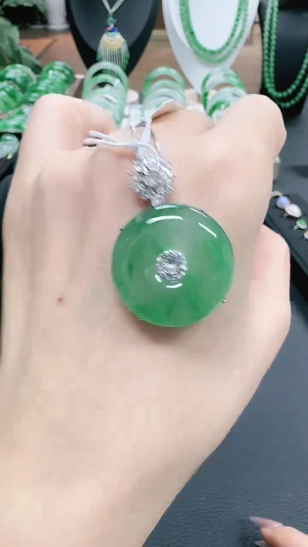 未镶嵌1石英质玉（非洲翠）/6712