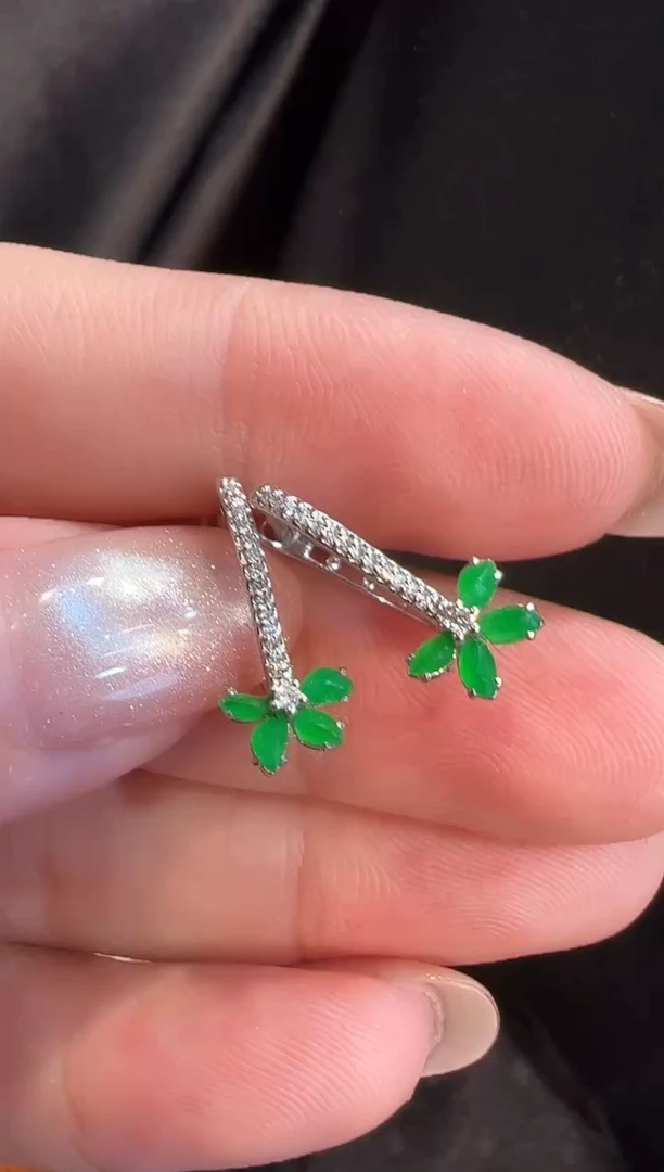 18K金镶嵌翡翠耳饰AL6耳包