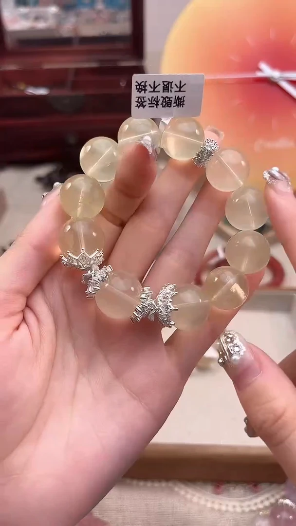 【闪购商品】水晶手链未镶嵌多样性发货发其一颜色微差