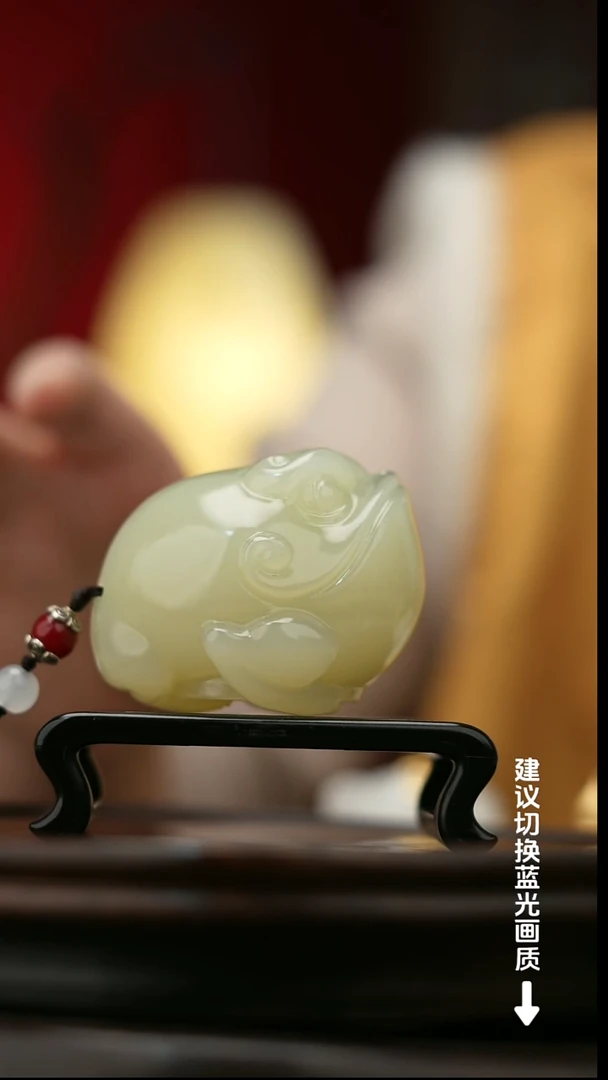 玉【招财金蟾】天然玉石手把件