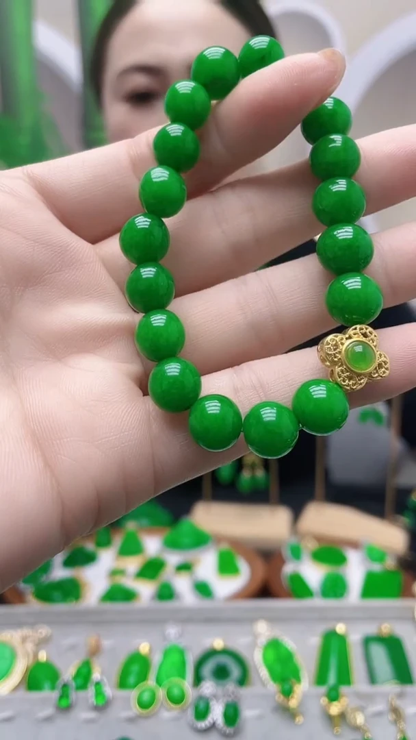 14K金镶嵌手链翡翠C157