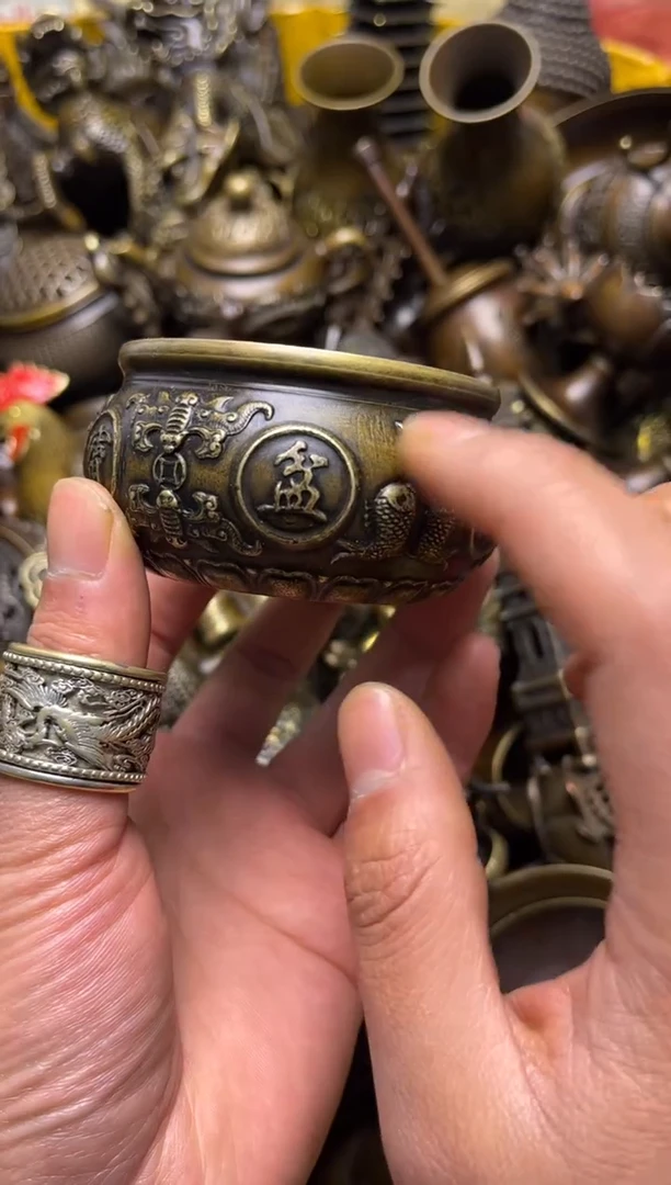 精美铜器，点击下单