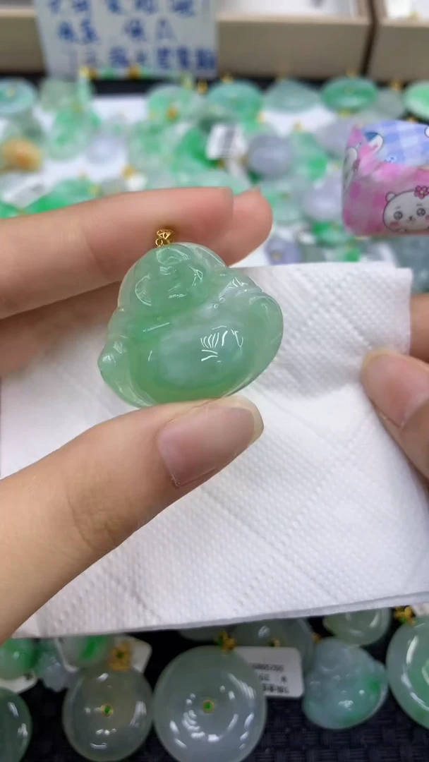 颈饰18K金镶嵌翡翠天然缅甸A货翡翠1