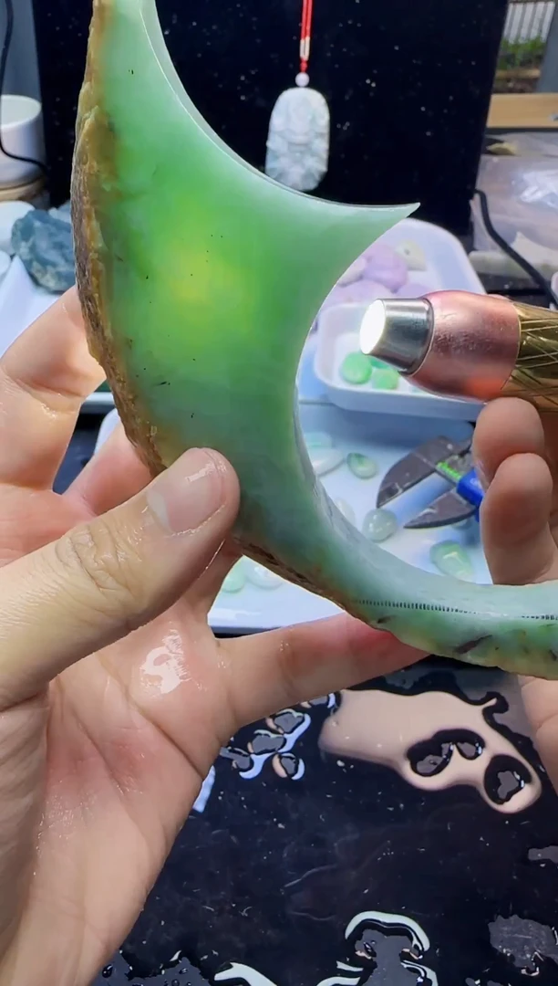 颈饰未镶嵌翡翠051天然A货翡翠