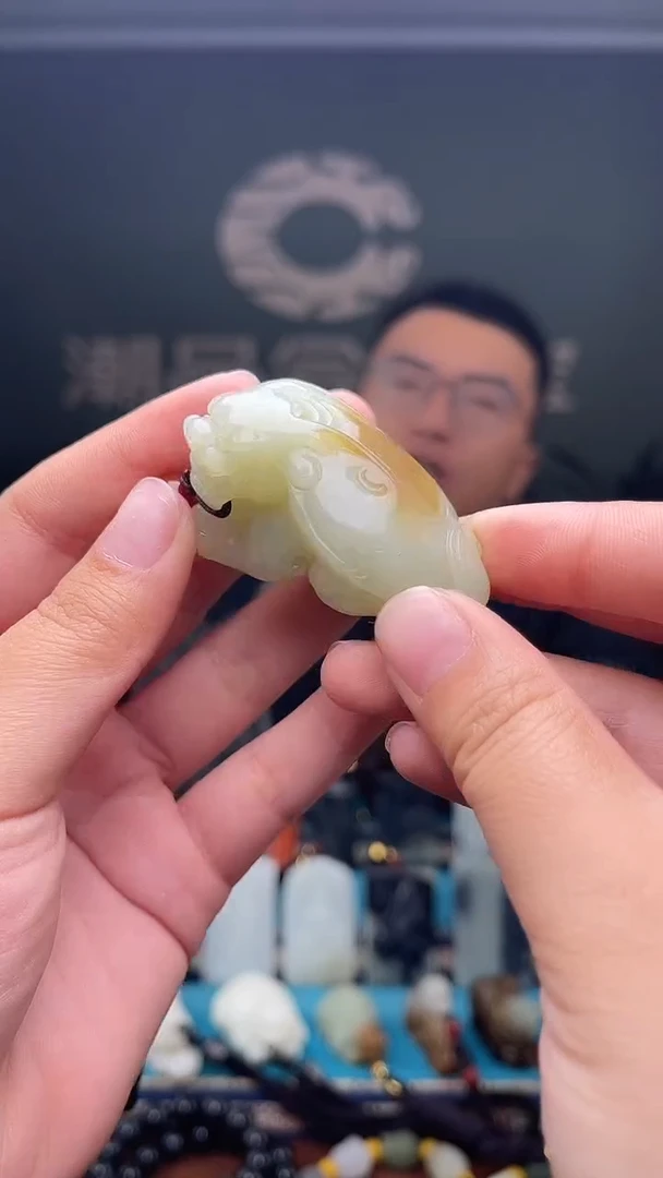 未镶嵌和田玉挂件1