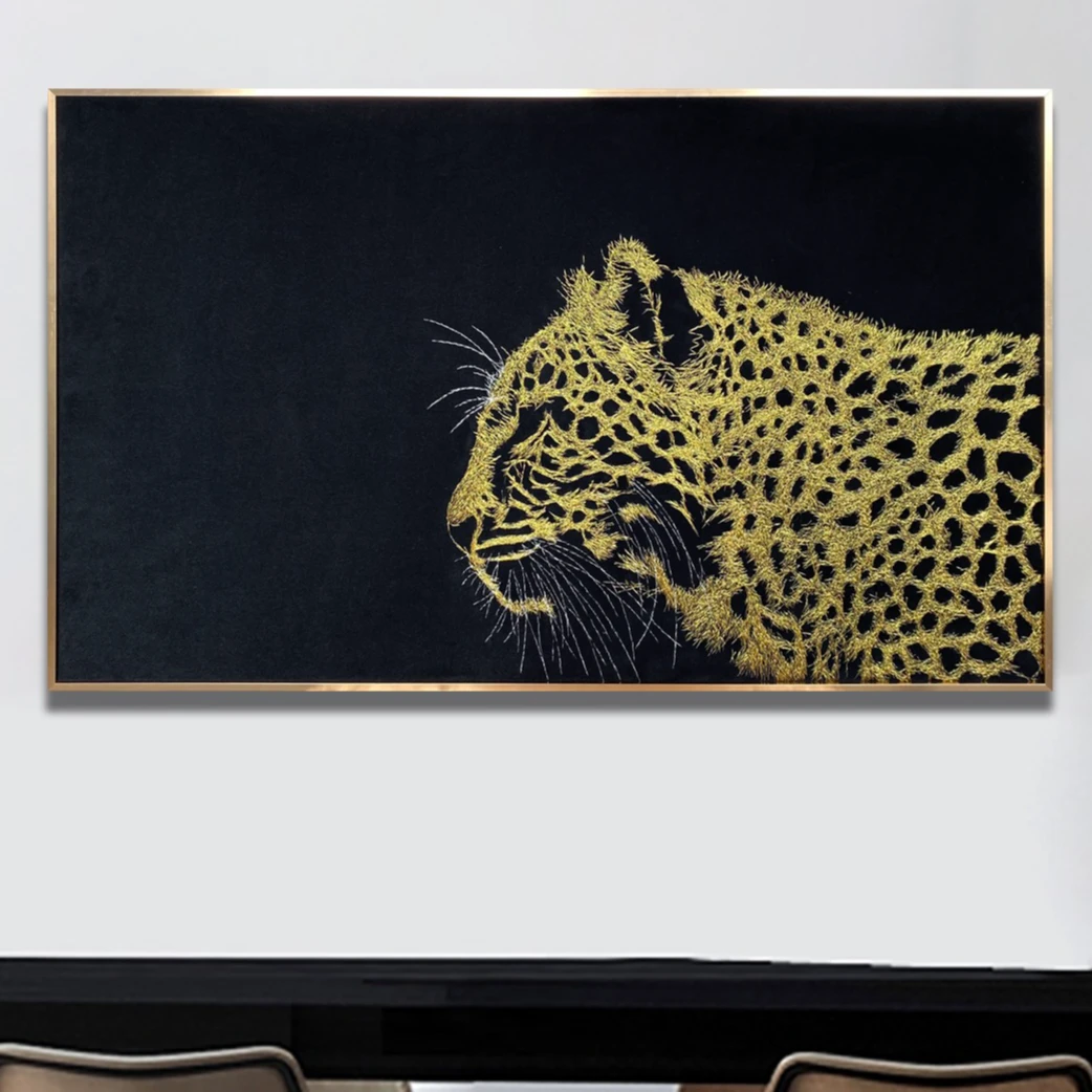 达荣刺绣福豹餐厅客厅绒布刺绣现代轻奢高定无醛装饰画高端装饰画