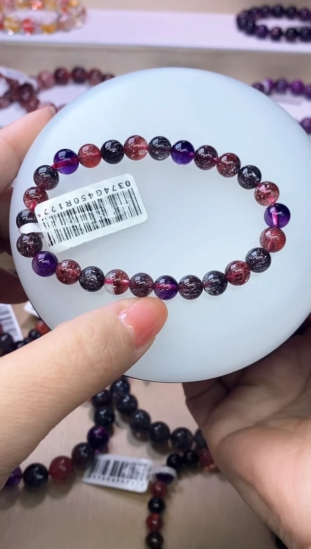 【闪购商品】水晶手链未镶嵌黑加仑超七7m+