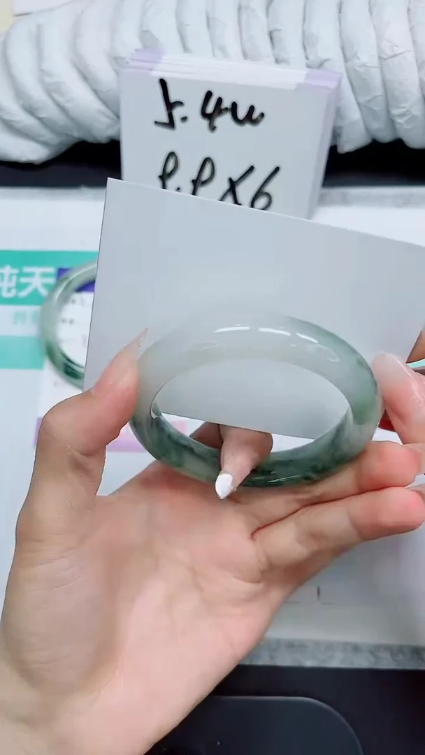 石英质玉手镯未镶嵌331-58