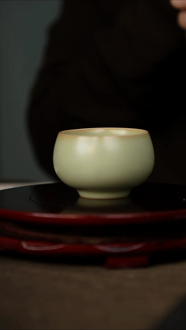 全品 粉青 禅定杯 带底款