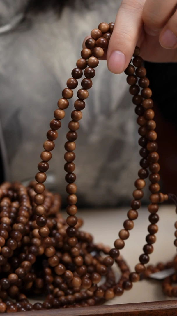 檀香木手串/手链惜*！老山檀香0.7圆珠多圈108颗供奉料沉水留疤