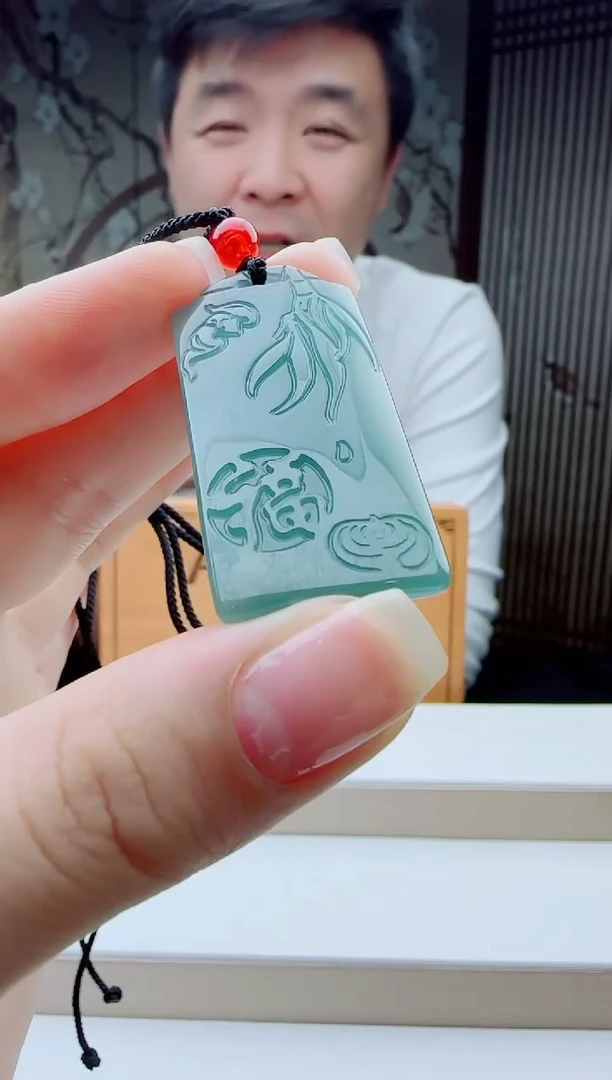 颈饰未镶嵌翡翠福牌多样性随机一件发货
