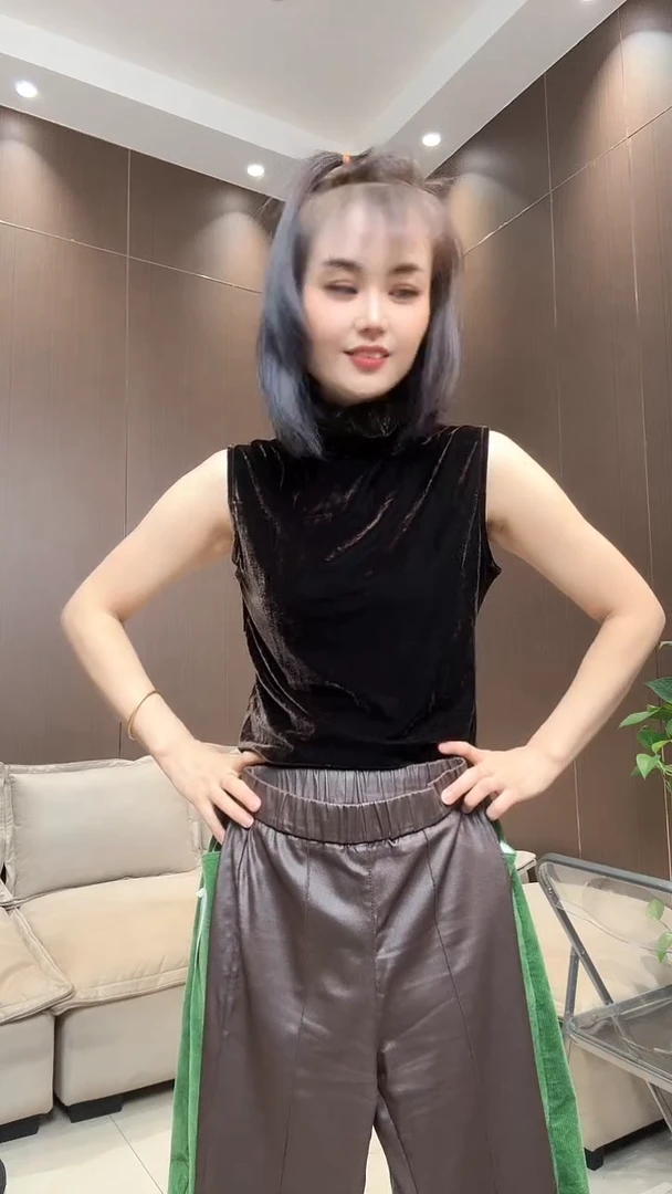 图层库咖色4XL码