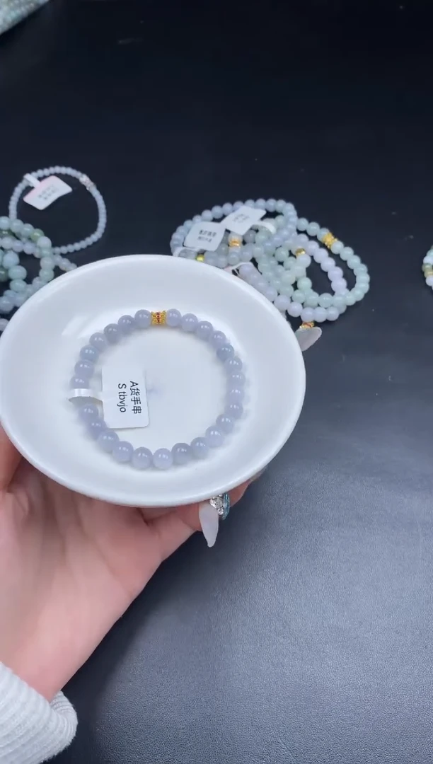 颈饰未镶嵌翡翠散珠批发多样性发货