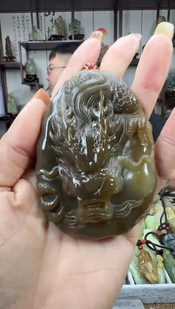 未镶嵌和田玉把件1