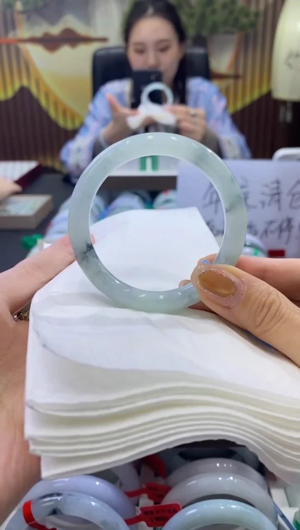 未镶嵌手镯翡翠00011371