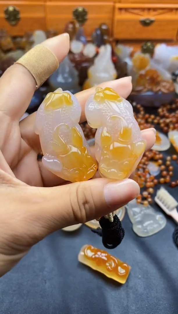 未镶嵌1玛瑙/玉髓卖****友ll