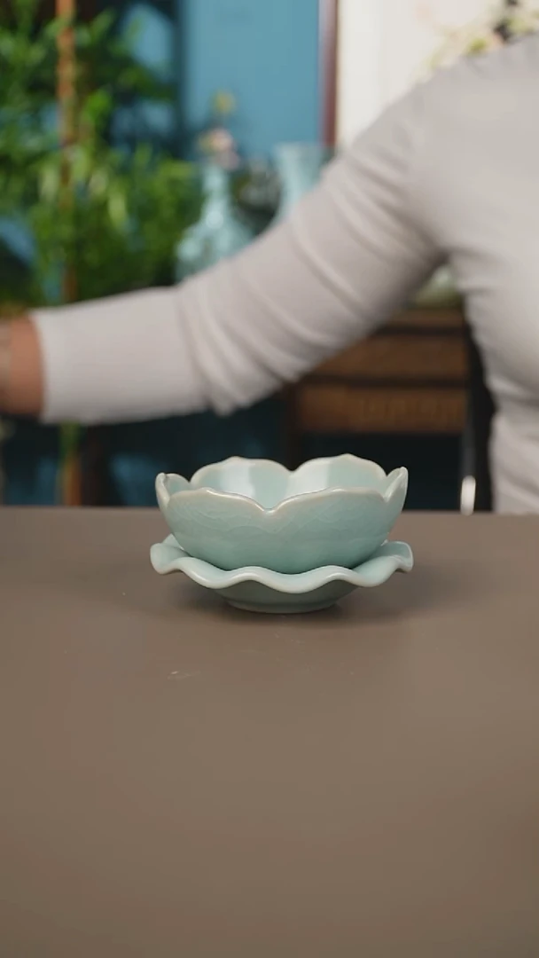 仿古天青莲花茶漏