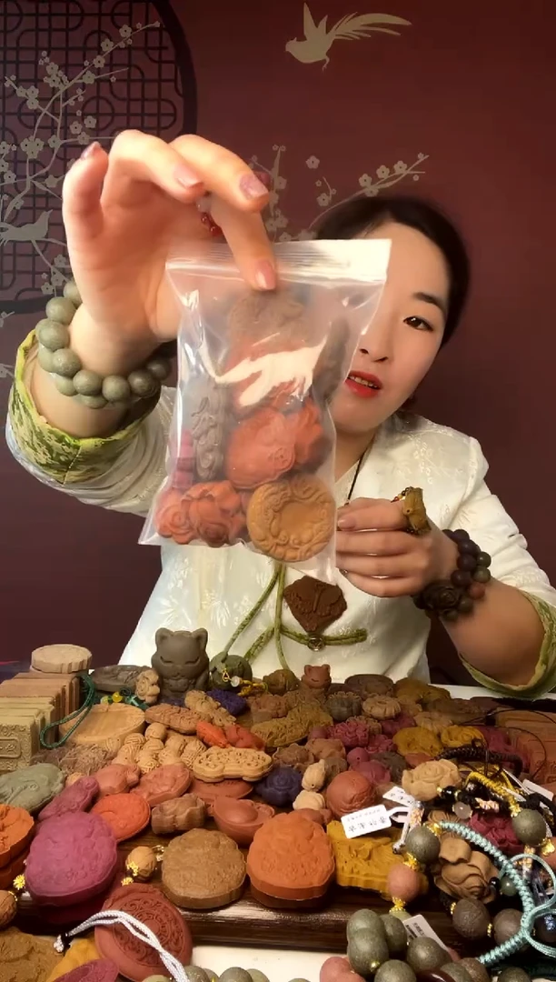 【闪购商品】泥塑瑕疵小配饰散包