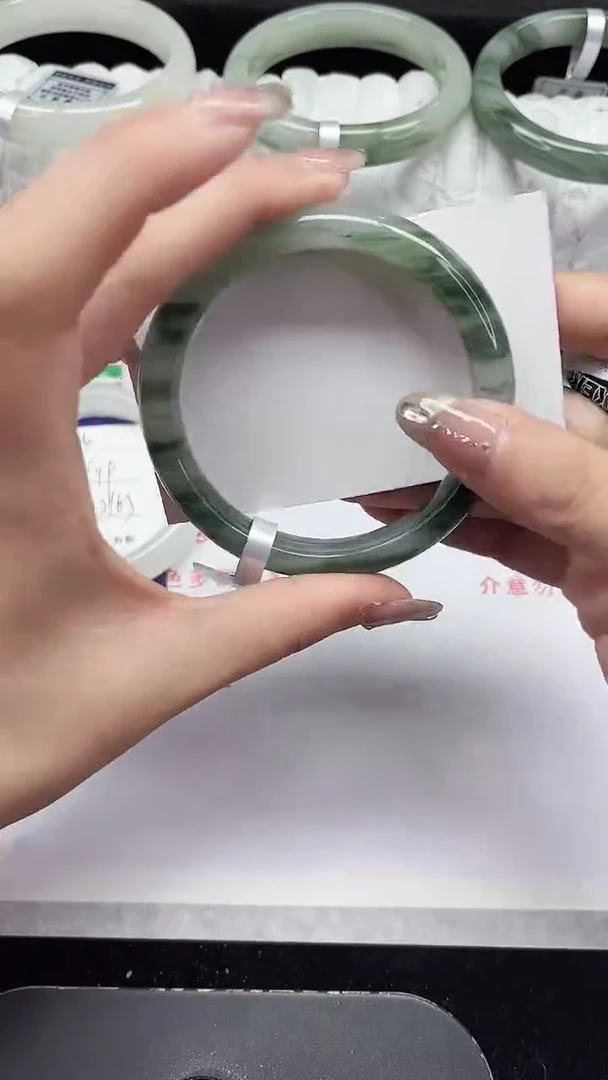 未镶嵌手镯石英质玉275-59/60