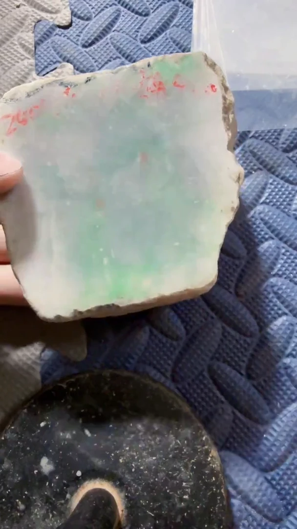 未镶嵌挂件翡翠向****鱼天然翡翠201