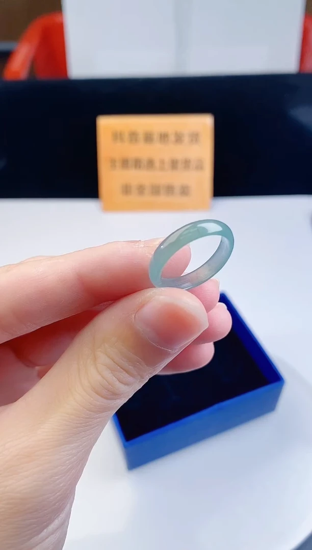 颈饰未镶嵌翡翠  14