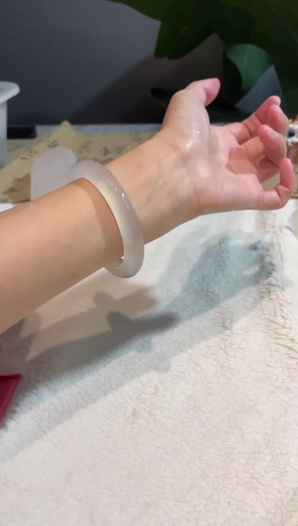 手镯玛瑙/玉髓未镶嵌57鉴赏期48小时