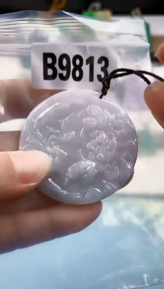 翡翠未镶嵌颈饰天然翡翠吊坠挂件