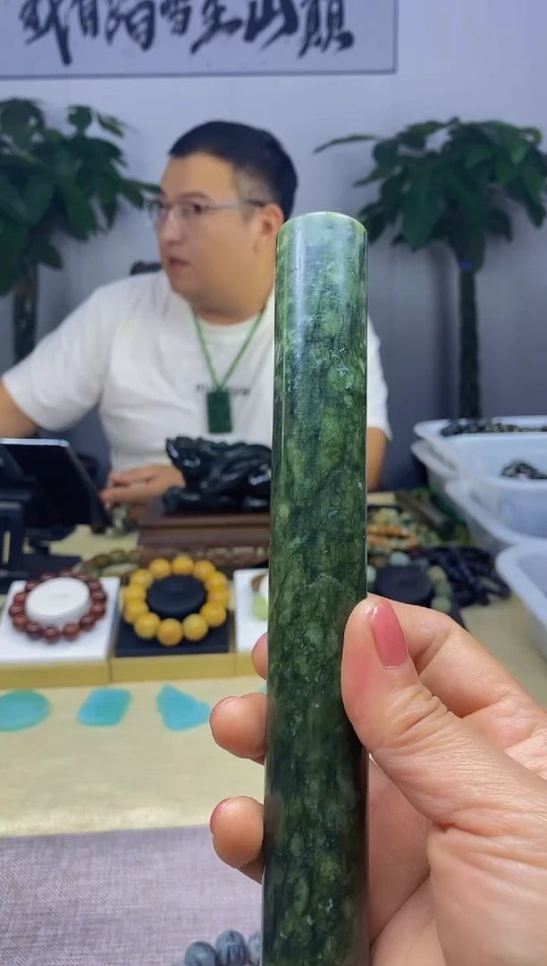 蛇纹石玉未镶嵌珠宝奇石多样性随机发一