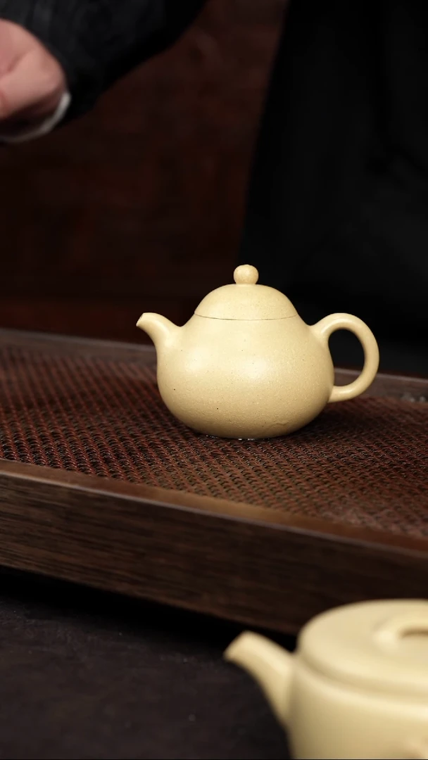 【闪购商品】紫砂茶壶本绿唐梨