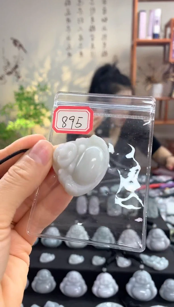 【闪购商品】翡翠颈饰未镶嵌佛公895