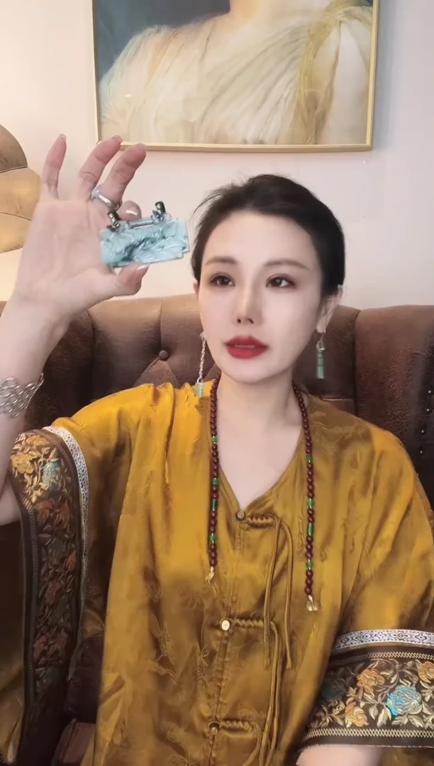 颈饰未镶嵌翡翠干**女翡翠E080