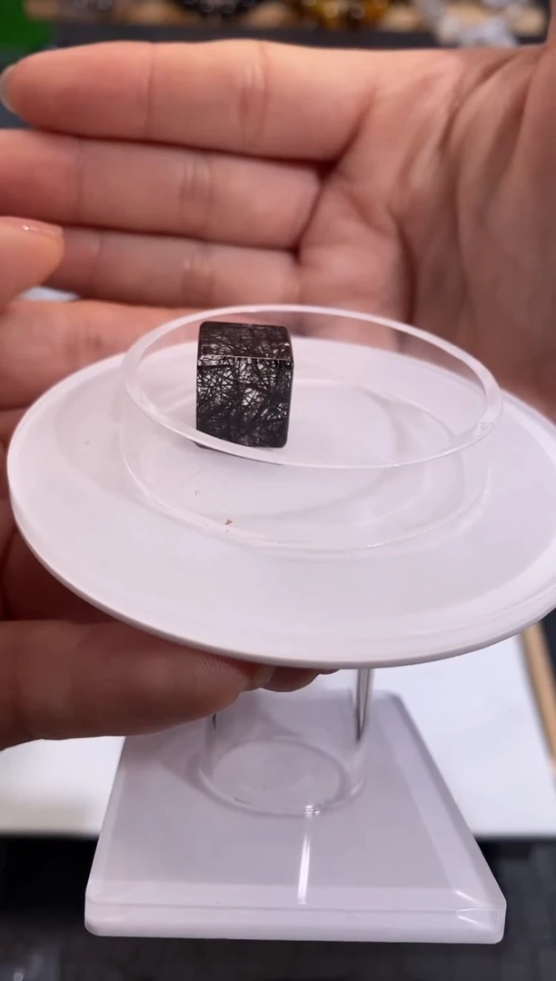 【闪购商品】水晶手链未镶嵌黑发方单珠