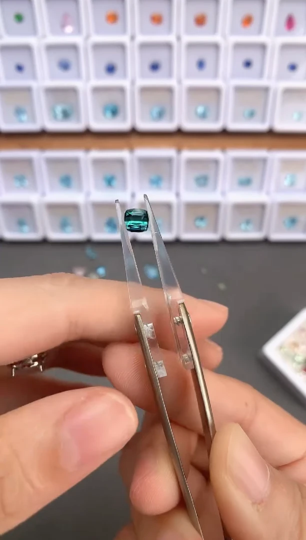 未镶嵌裸石定制碧玺0.71ct 10112