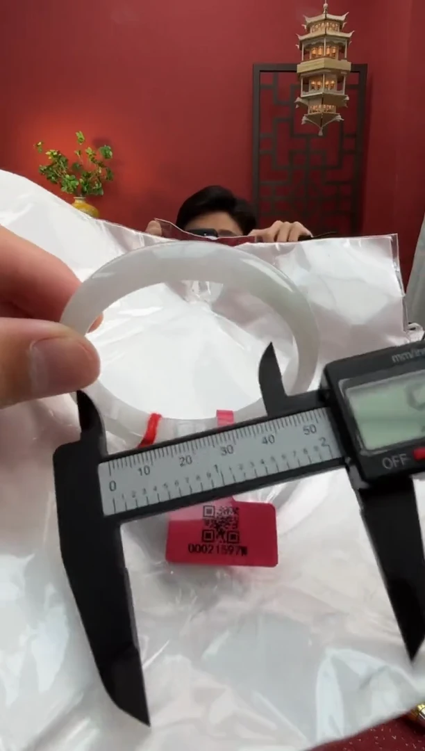 未镶嵌手镯翡翠翡翠手镯7