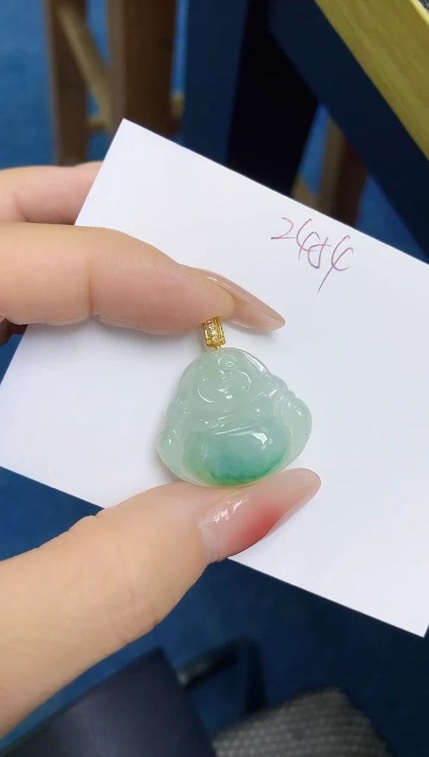 翡翠未镶嵌颈饰 天然缅甸翡翠A货