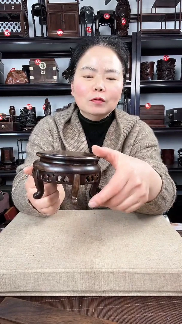 【闪购商品】木2696老李红木工艺品