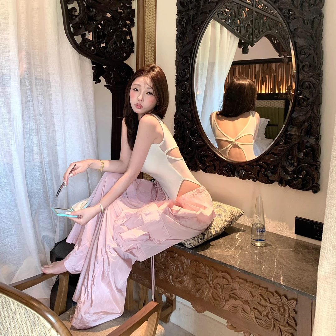 夏季新款财阀千金女装设计感小众无袖背心上衣显嫩阔腿洋气衣服女